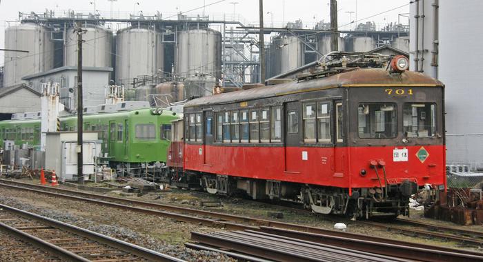 千葉県の電車、ボロすぎる