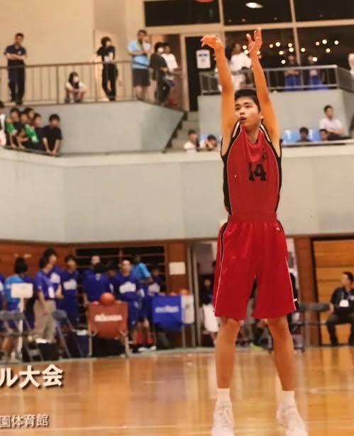 沢村一樹さんの息子・野村康太さんがイケメンすぎる　身長184cm 20歳