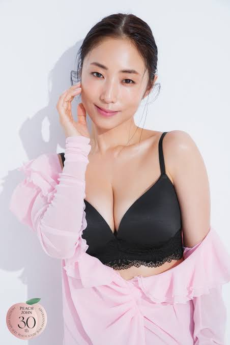 MEGUMI（43）の最新エチエチ画像