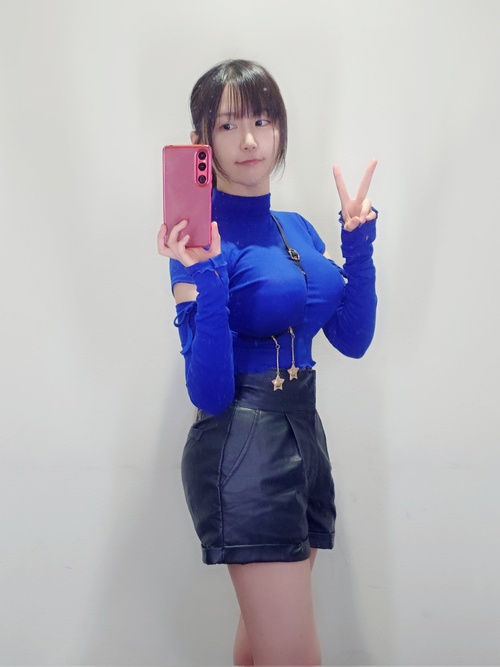 人気声優・小岩井ことりさんがあたシコ