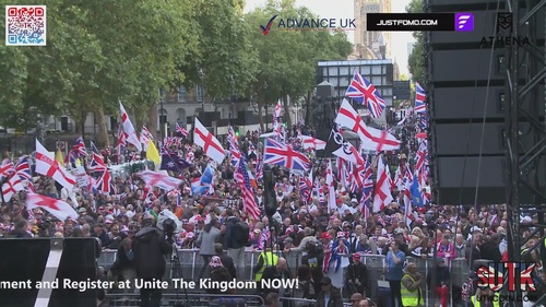 イギリスで15万人による「反移民」デモが開催