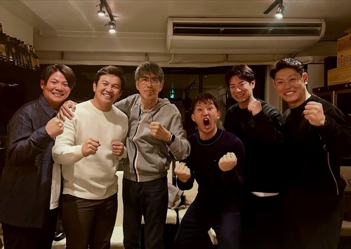 石橋貴明さん（64）、食事会ショットを公開