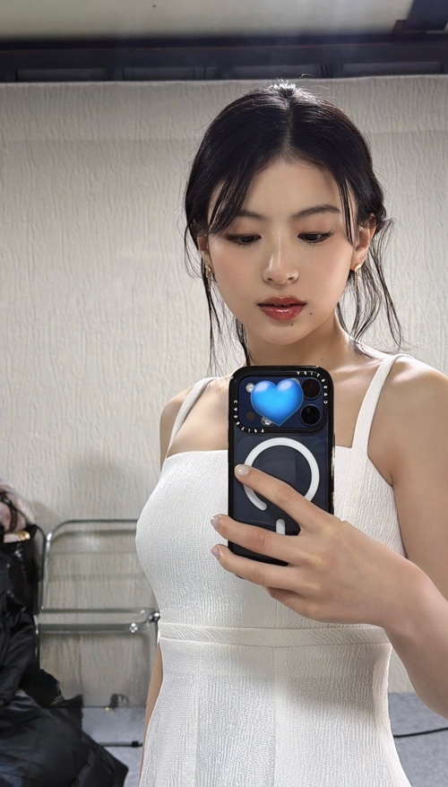 出口夏希ちゃんとかいう女優