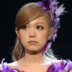 西野カナ(35)「え？？朝のニュース番組のテーマ曲を作れ？？？」