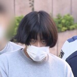 【悲報】人気お笑い芸人(27)、交際相手の首を絞めて逮捕wwwww