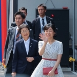 【画像】大阪万博で佳子様(30)がファンサwwwwwww