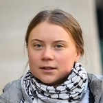 【朗報】グレタさん退役軍人8名を仲間に引き入れるwwwwwww