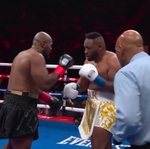 ボクシングでカツラが取れるハプニングwwwww